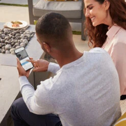 Yale CCTV Kit 4 Kameras Und 1TB Festplatte Weiß -Beleuchtungs Geschäft 10011258 6