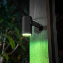 Philips Hue Lily Outdoor Bundle 3er-Spot + Bridge 16 Philips Hue Lily Outdoor Bundle 3er-Spot + Bridge -Beleuchtungs Geschäft 10011648 5