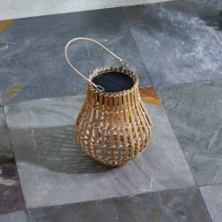 Lindby Amaria LED-Solar-Leuchte Rattan Hell -Beleuchtungs Geschäft 10012758 1