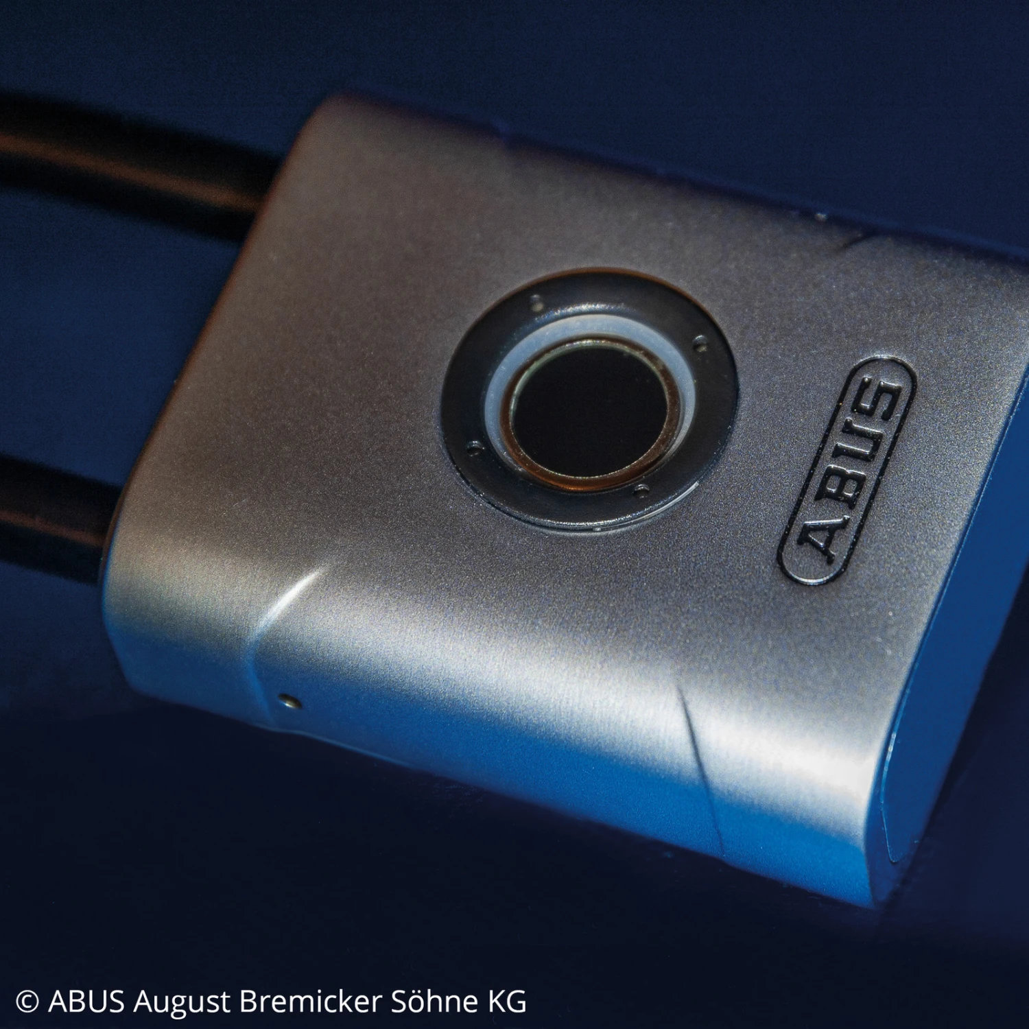 ABUS Touch Fingerabdruck-Vorhängeschloss, 4,5 Cm 8 ABUS Touch Fingerabdruck-Vorhängeschloss, 4,5 Cm – Bild 6