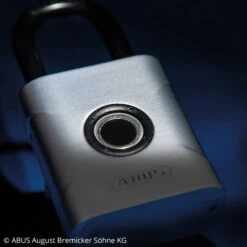 ABUS Touch Fingerabdruck-Vorhängeschloss, 5 Cm -Beleuchtungs Geschäft 10013165 4