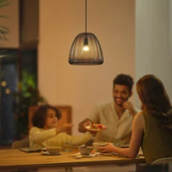 Philips Hue White Ambiance E14 5,1W 470lm 2er-Set -Beleuchtungs Geschäft 10015471 6