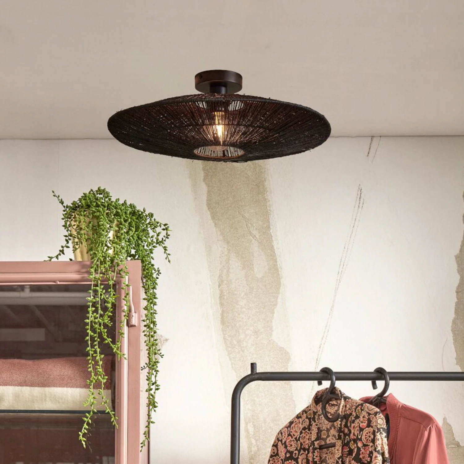 GOOD & MOJO Iguazu Deckenlampe Ø55cm Schwarz 4 GOOD & MOJO Iguazu Deckenlampe Ø55cm Schwarz – Bild 2