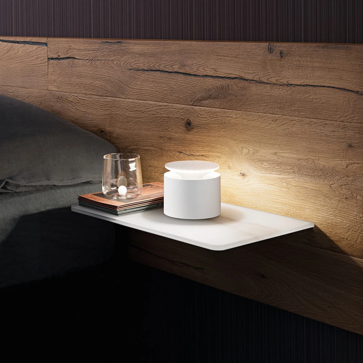 Zafferano Push-up Akku-Tischlampe IP54 Weiß 4 Zafferano Push-up Akku-Tischlampe IP54 Weiß – Bild 2