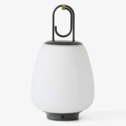 &Tradition Lucca SC51 Tischleuchte IP44 Moosgrün 10 &Tradition Lucca SC51 Tischleuchte IP44 Moosgrün -Beleuchtungs Geschäft 1076100 3