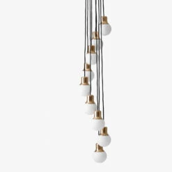 &Tradition Mass Light NA6 Hängeleuchte 9er Messing