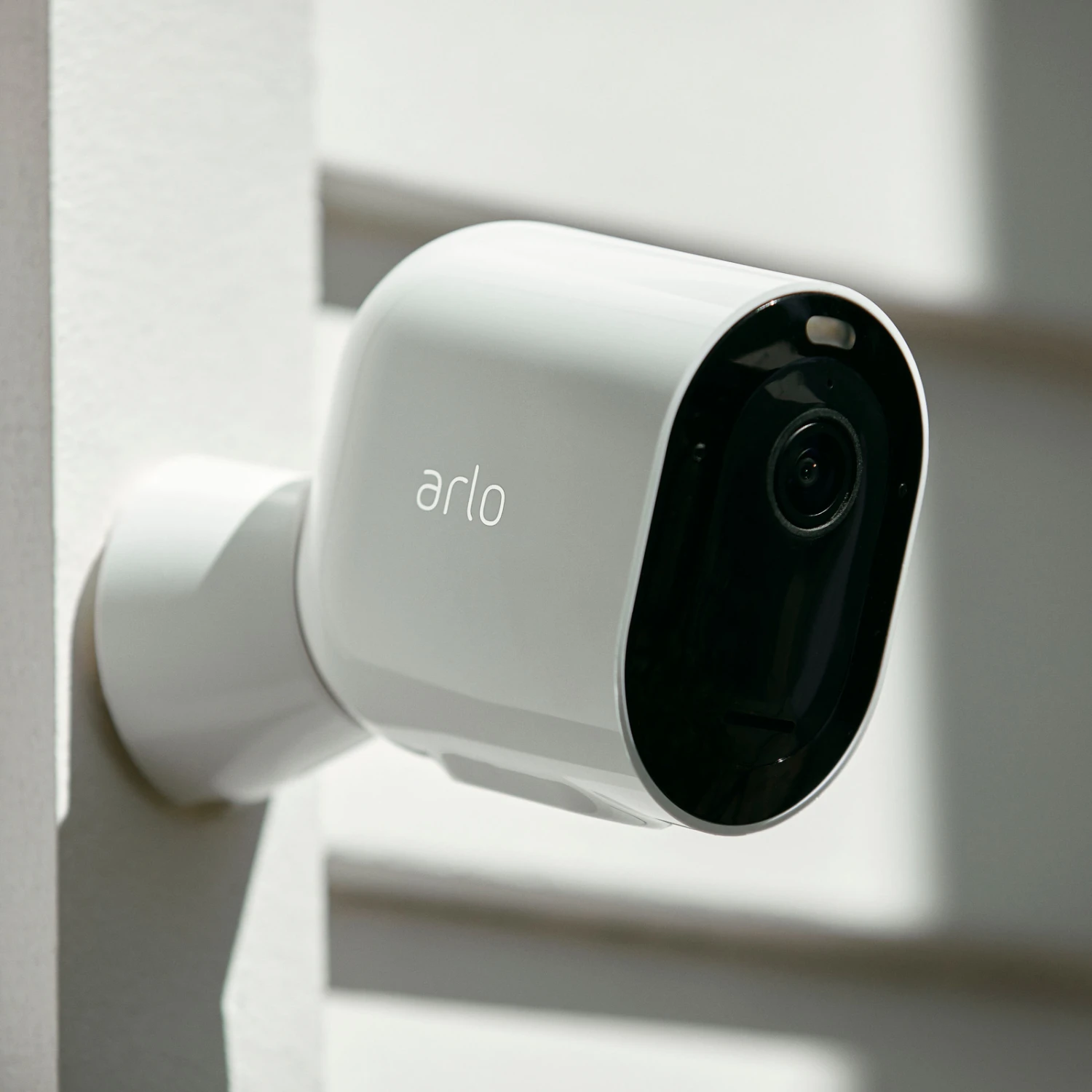 Arlo Pro 3 Sicherheitssystem Mit 4 Kameras Weiß 4 Arlo Pro 3 Sicherheitssystem Mit 4 Kameras Weiß – Bild 2