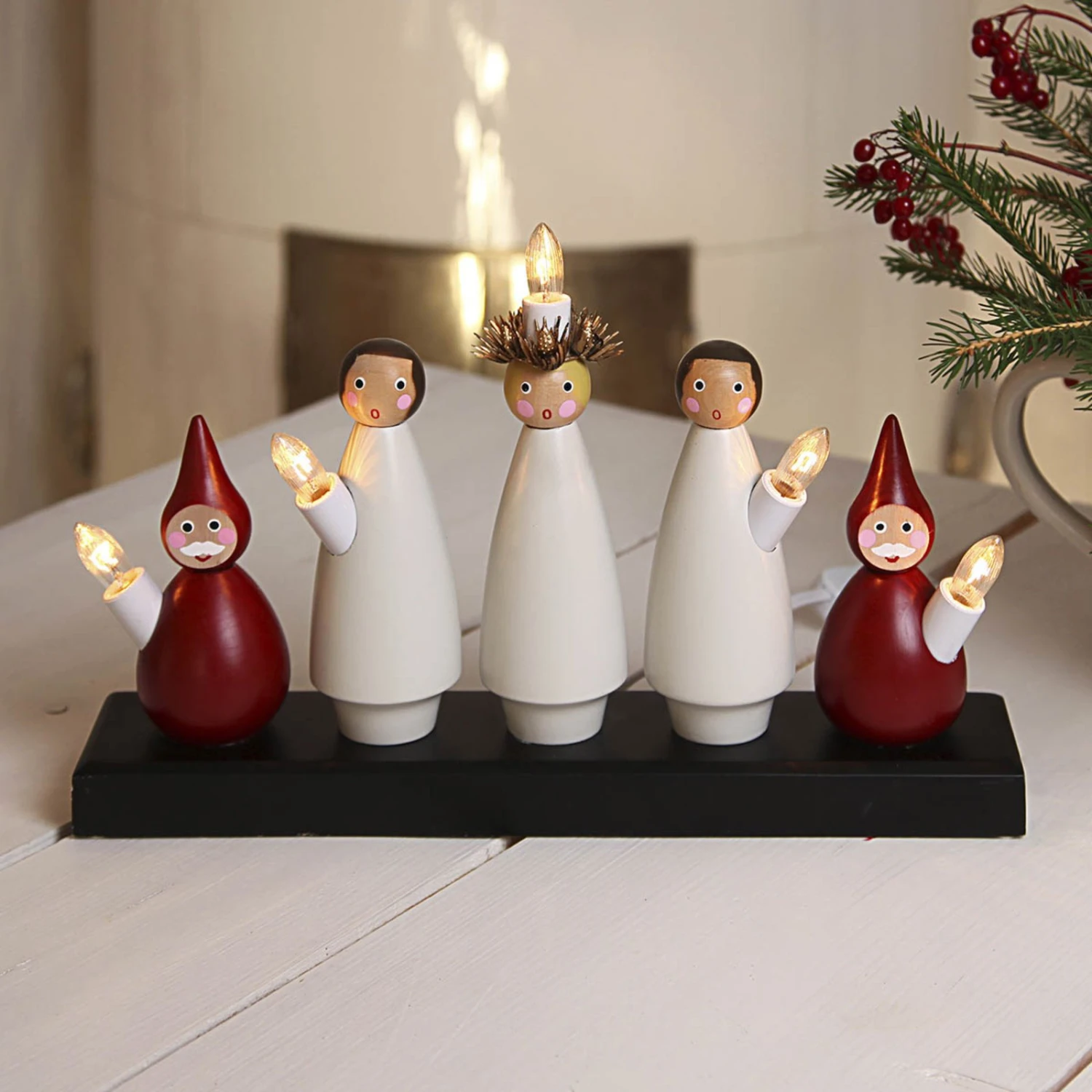 Kerzenleuchter Luciakör Mit Chormotiv, 5-flammig 3 Kerzenleuchter Luciakör Mit Chormotiv, 5-flammig