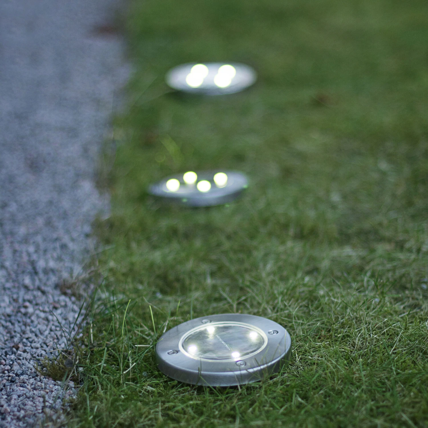 LED-Solarleuchte Lawnlight, Mit Erdspieß 6 LED-Solarleuchte Lawnlight, Mit Erdspieß – Bild 4