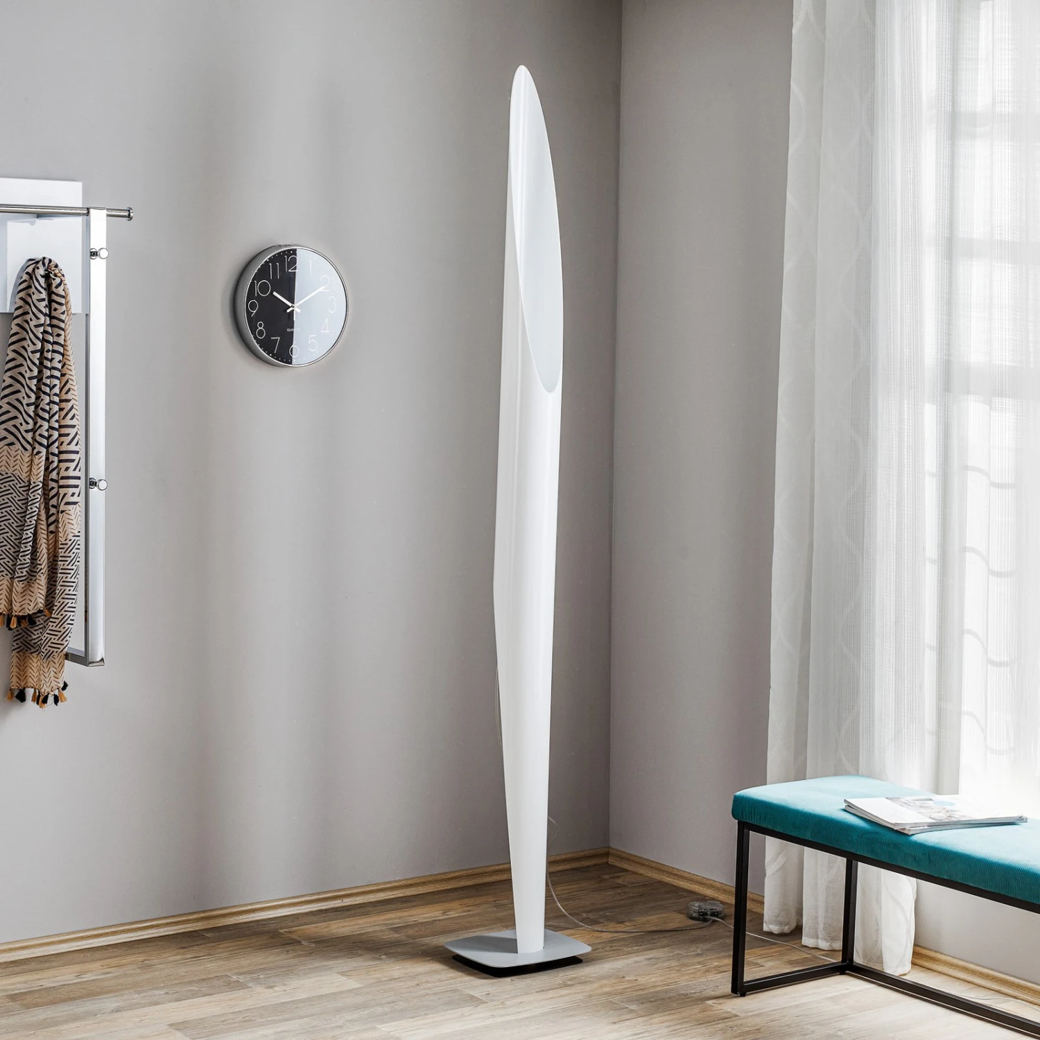 Kundalini Shakti - Stehleuchte Satiniert, Weiß 4 Kundalini Shakti - Stehleuchte Satiniert, Weiß – Bild 2