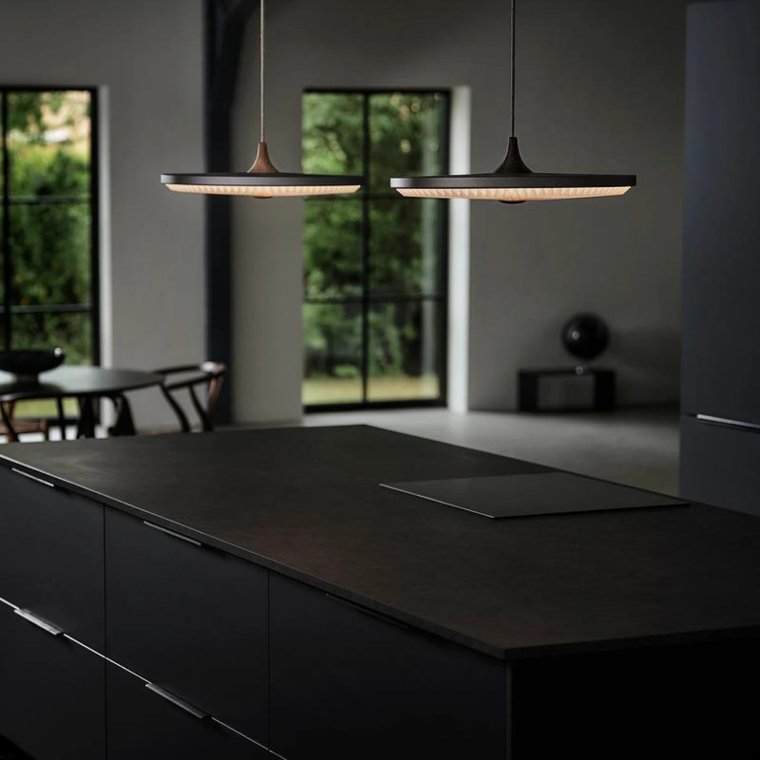 LE KLINT Soleil LED-Hängelampe Dunkelgrau Ø50cm 3 LE KLINT Soleil LED-Hängelampe Dunkelgrau Ø50cm