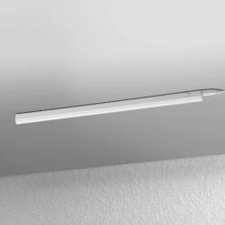 LEDVANCE Batten LED-Unterschranklampe 60cm 4.000K -Beleuchtungs Geschäft 6106113 3