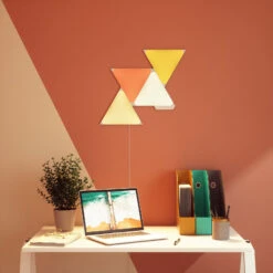 Nanoleaf Shapes Triangles, Starter Set, 4 Panels -Beleuchtungs Geschäft 6730032 3