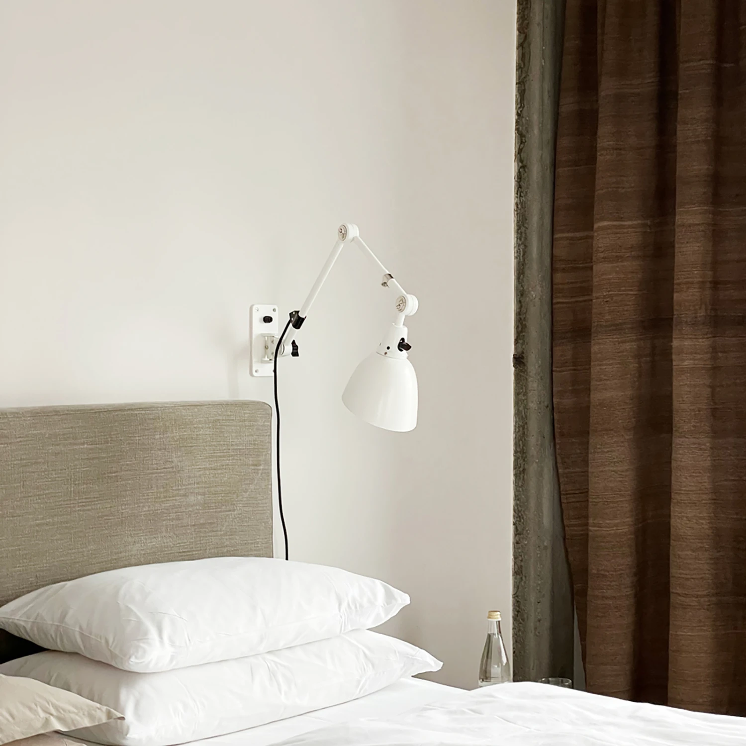 Midgard Modular TYP 505 Wandleuchte 85cm Weiß 4 Midgard Modular TYP 505 Wandleuchte 85cm Weiß – Bild 2