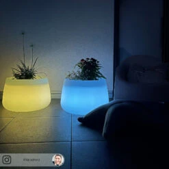 Newgarden Camelia 60 Pflanzkübel LED Solar+Akku -Beleuchtungs Geschäft 7025146 7