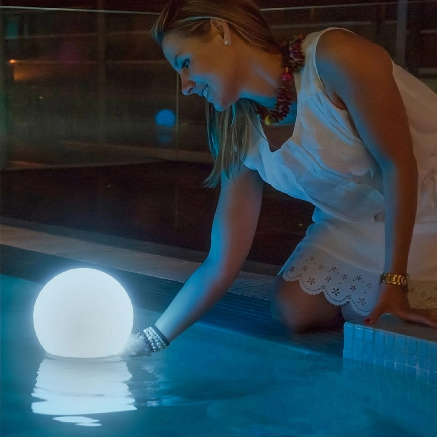 Newgarden Buly Solarleuchte, Schwimmfähig, Ø 20cm 4 Newgarden Buly Solarleuchte, Schwimmfähig, Ø 20cm – Bild 2