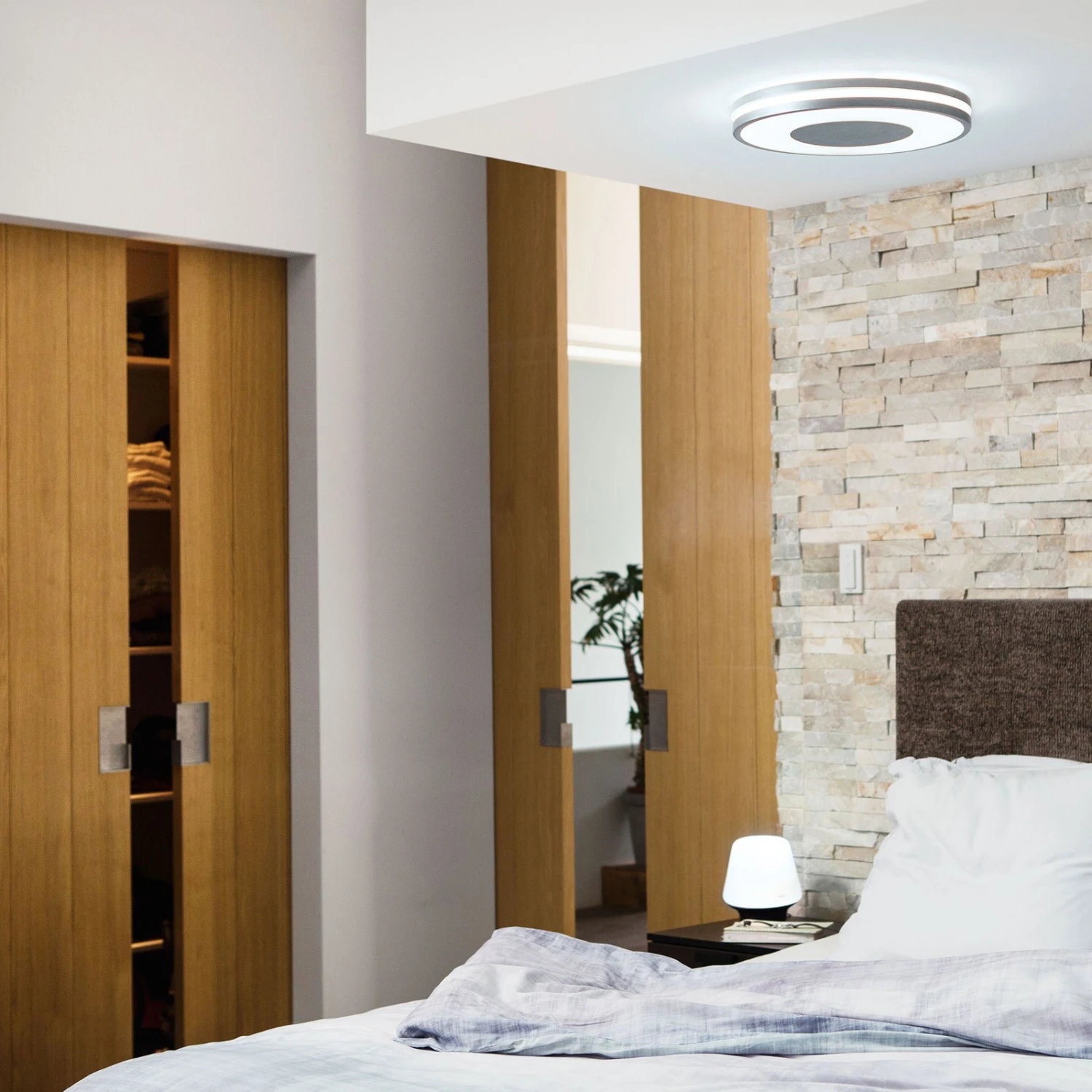 Philips Hue White Ambiance Being Deckenlampe Alu 7 Philips Hue White Ambiance Being Deckenlampe Alu – Bild 5