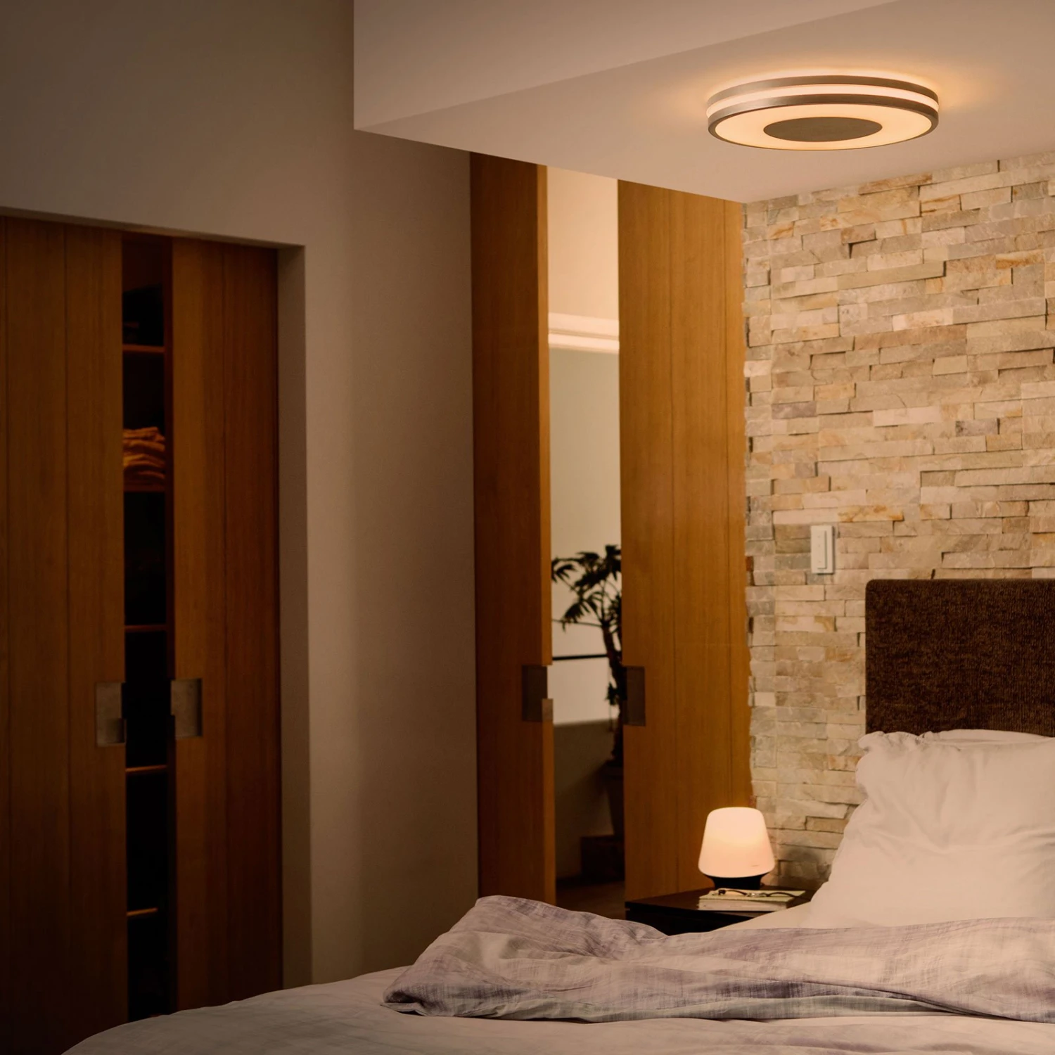 Philips Hue White Ambiance Being Deckenlampe Alu 8 Philips Hue White Ambiance Being Deckenlampe Alu – Bild 6