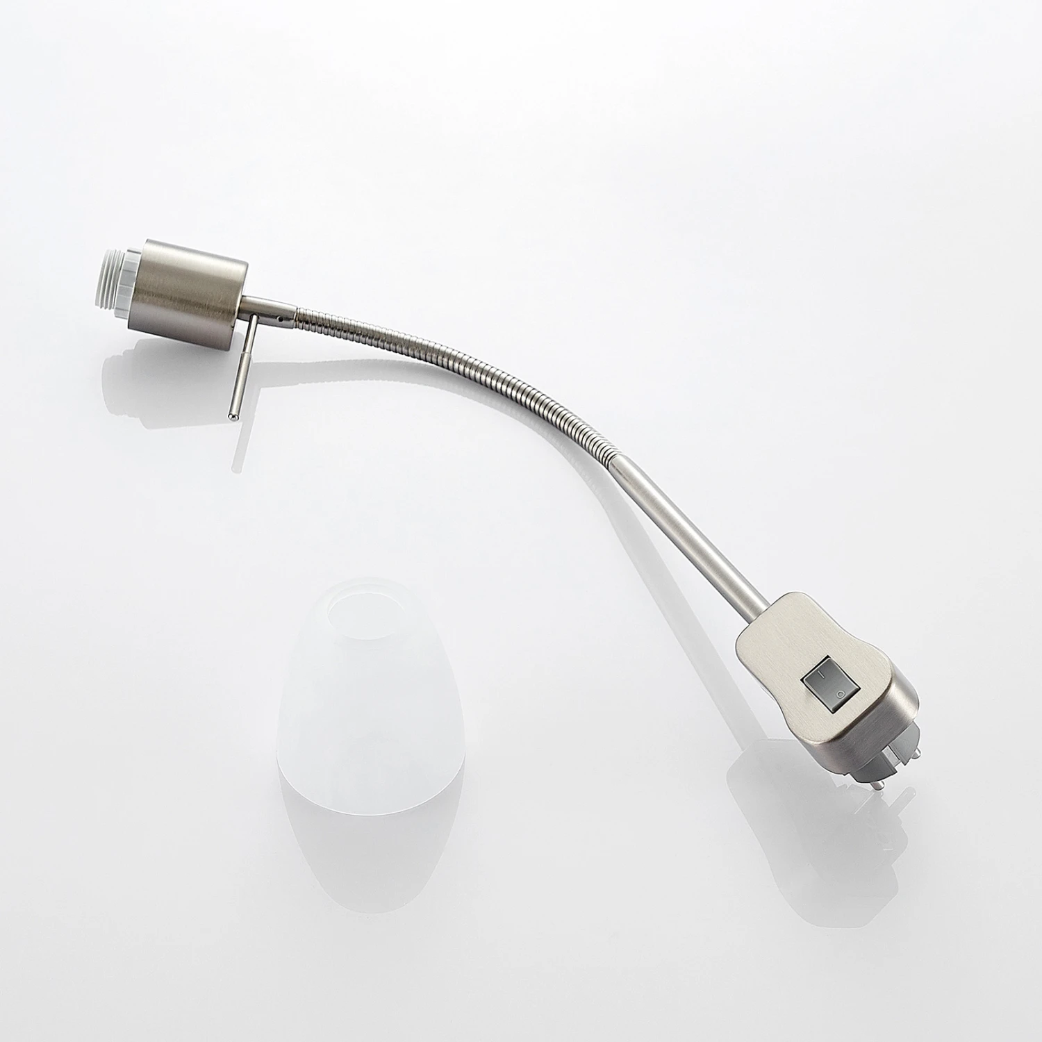 Lindby Nevyana Steckdosenlampe, Flexarm, Schalter 11 Lindby Nevyana Steckdosenlampe, Flexarm, Schalter – Bild 9