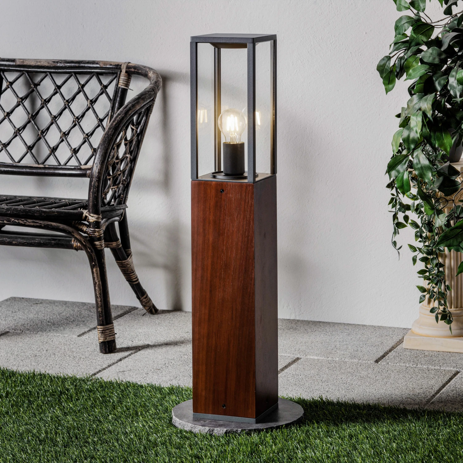 Lindby Jerik Wegeleuchte Mit Teakholz U. Glas 3 Lindby Jerik Wegeleuchte Mit Teakholz U. Glas