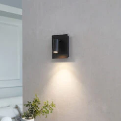 Lindby Talniso LED-Außenwandleuchte, 1-fl.