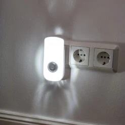 LED-Nachtlicht Nox Mit Sensor 15 LED-Nachtlicht Nox Mit Sensor -Beleuchtungs Geschäft 8559195 6