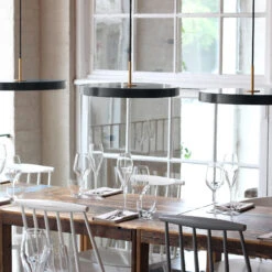 UMAGE Asteria Medium Hängelampe Messing Anthrazit 17 UMAGE Asteria Medium Hängelampe Messing Anthrazit -Beleuchtungs Geschäft 9521266 5