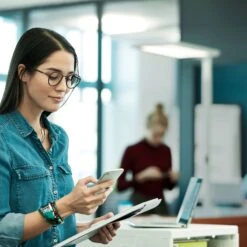 LED-Stehlampe Yara.double 4.000K, BT, LTX, Schwarz 6 LED-Stehlampe Yara.double 4.000K, BT, LTX, Schwarz -Beleuchtungs Geschäft 9600173 1