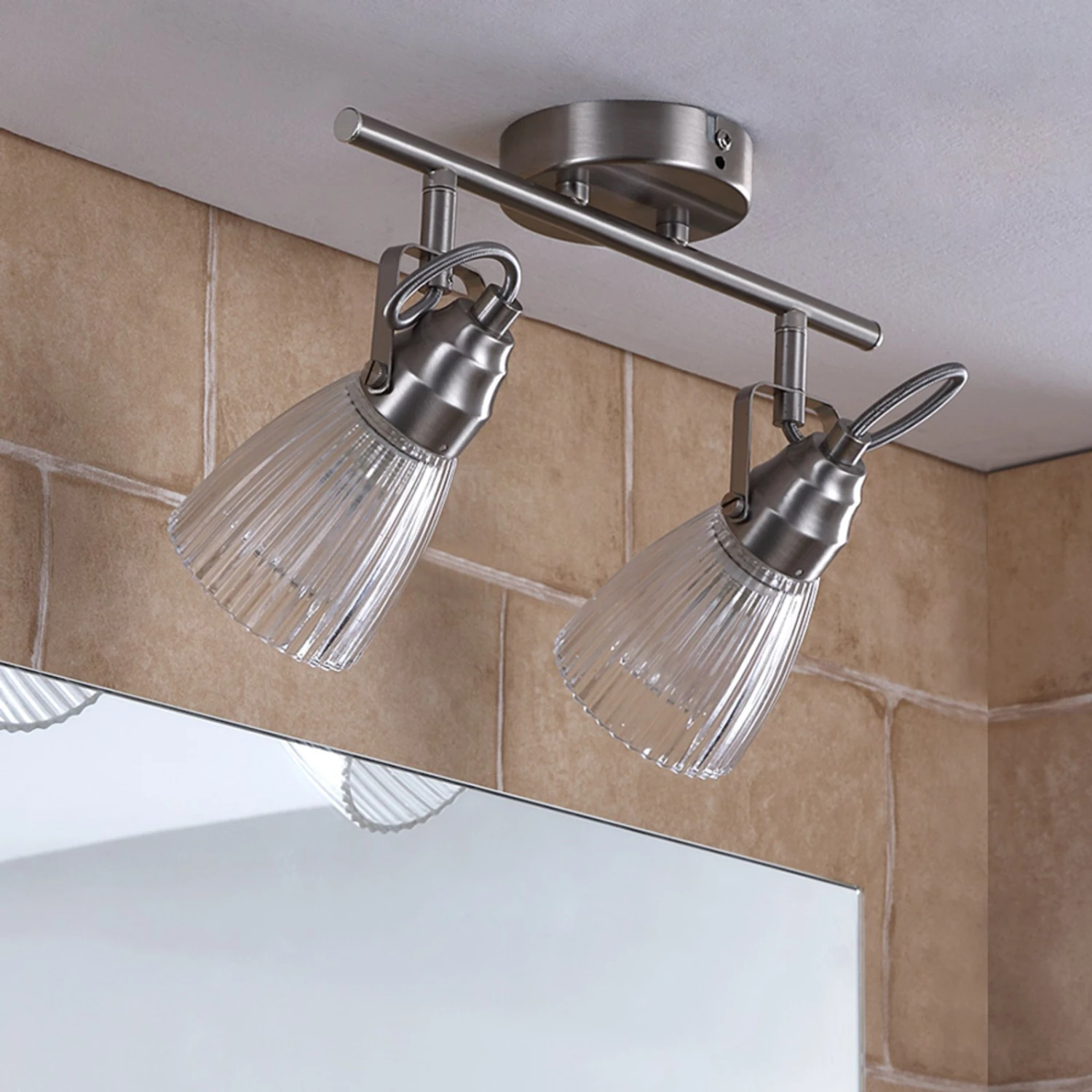 Bad-Wandleuchte Kara Mit 2-flg., IP44 7 Bad-Wandleuchte Kara Mit 2-flg., IP44 – Bild 5