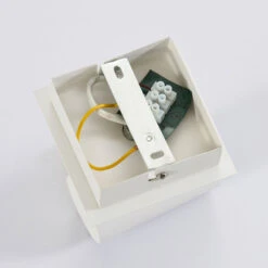 Weißer Spot Iluk Für Wand Und Decke -Beleuchtungs Geschäft 9621397 8