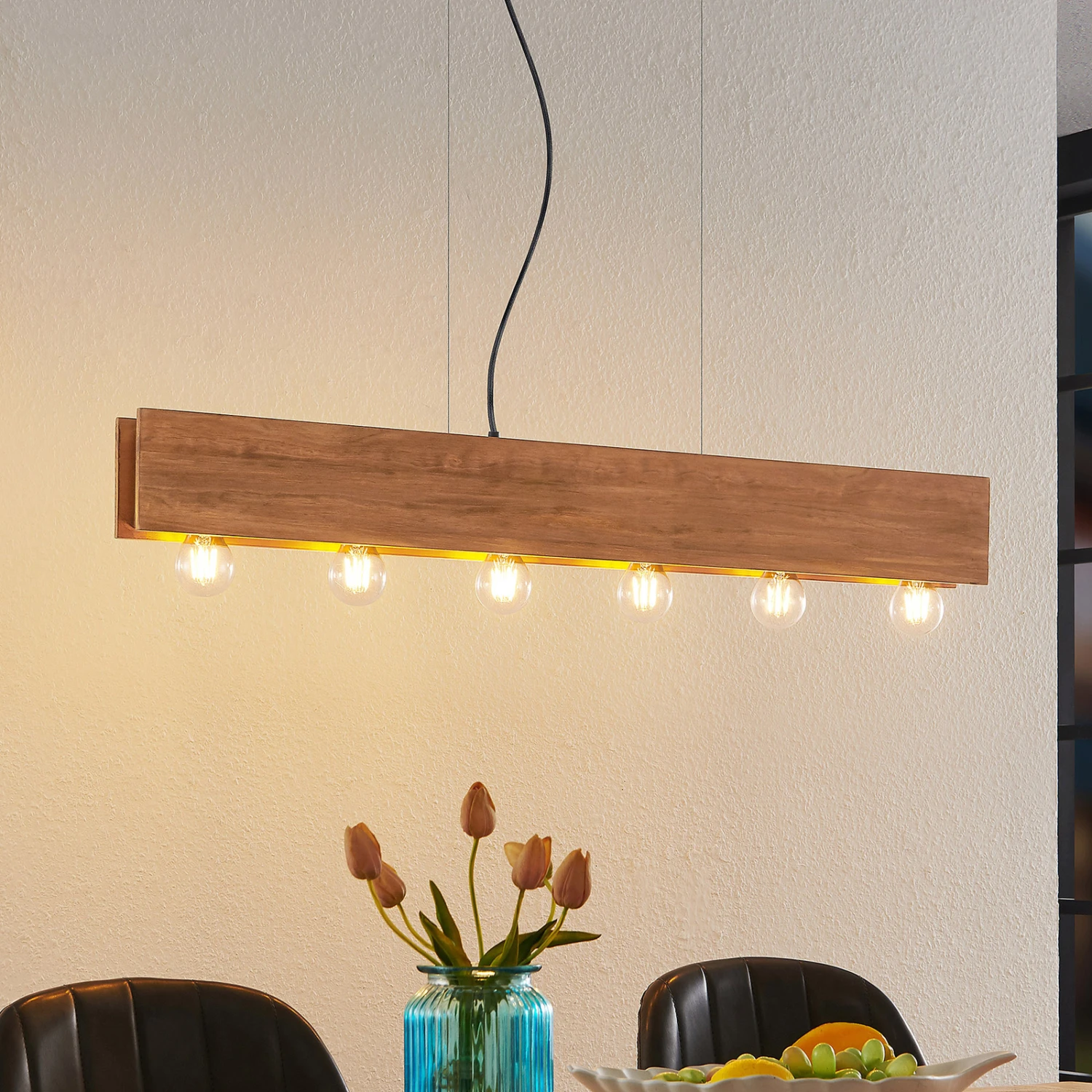 Lindby Malwin Holz-Pendelleuchte, Lang, 6-fl., E27 3 Lindby Malwin Holz-Pendelleuchte, Lang, 6-fl., E27