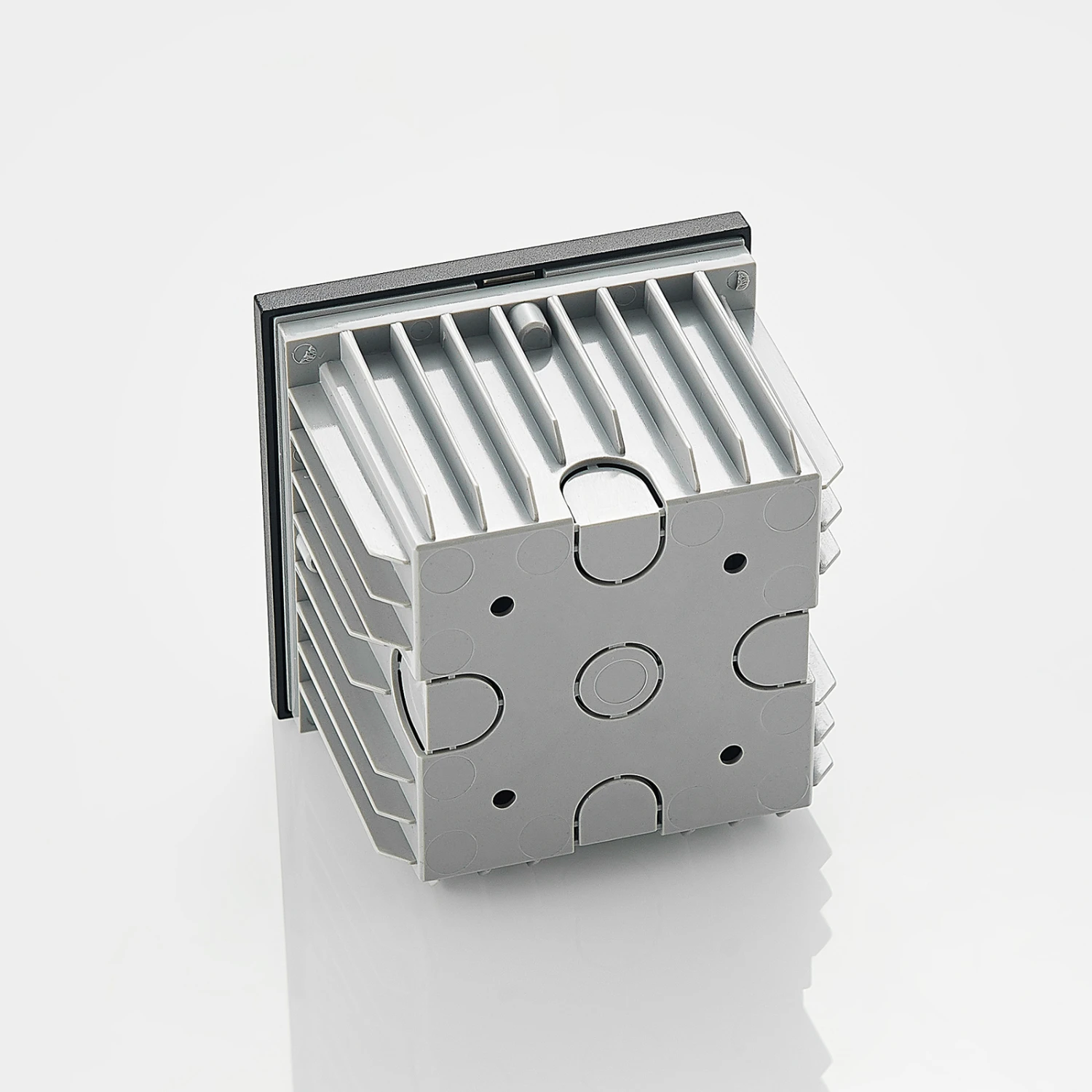 Arcchio Lasca Wandeinbauleuchte, Schwarz, G9, IP65 10 Arcchio Lasca Wandeinbauleuchte, Schwarz, G9, IP65 – Bild 8