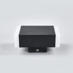 Zeitlose LED-Wandleuchte Aya Für Außen - IP44 -Beleuchtungs Geschäft 9988101 4